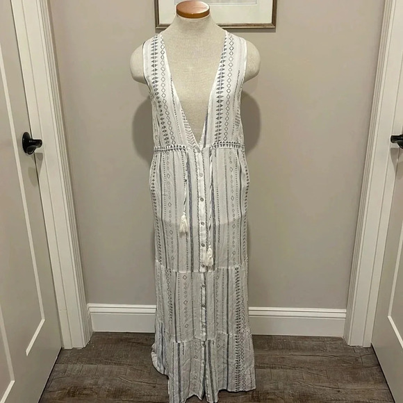 MinkPink - 100% Viscose Deep Plunge Sheer Sleeveless Maxi Dress - Size Medium - Picture 1 of 8